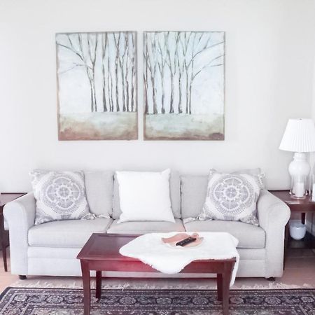 Honeysuckle Suite Apartment In Downtown Rockland Extérieur photo