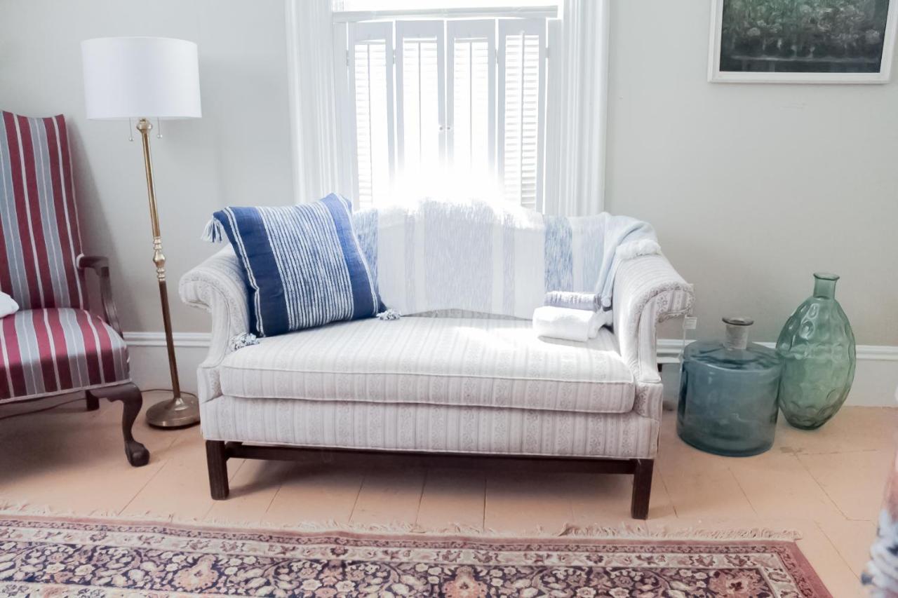 Honeysuckle Suite Apartment In Downtown Rockland Extérieur photo