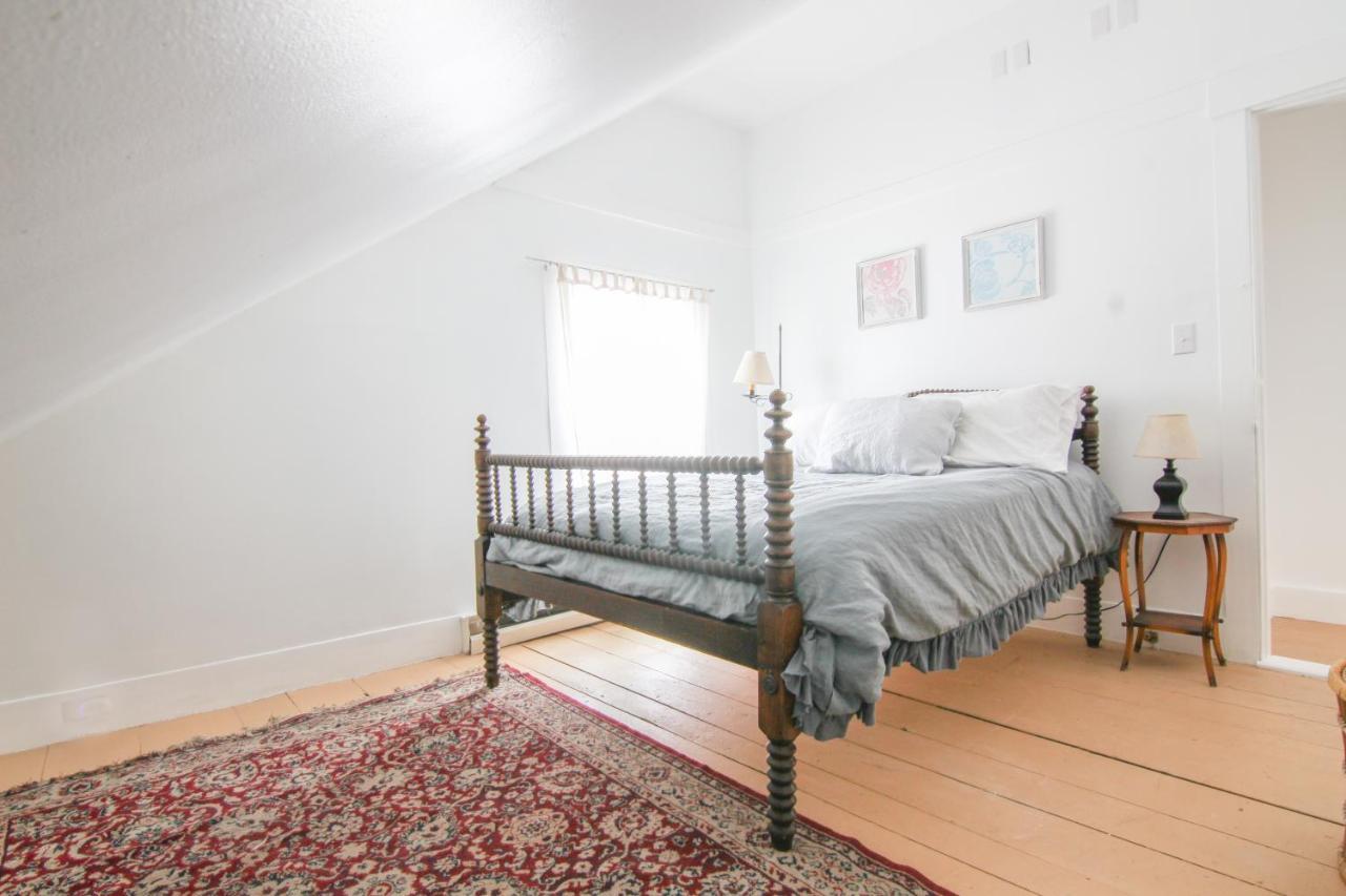 Honeysuckle Suite Apartment In Downtown Rockland Extérieur photo